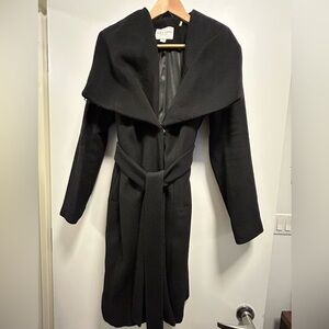 Cole Haan Signature Black Coat, size 10. 60% Wool. Funnel neck. Belted.